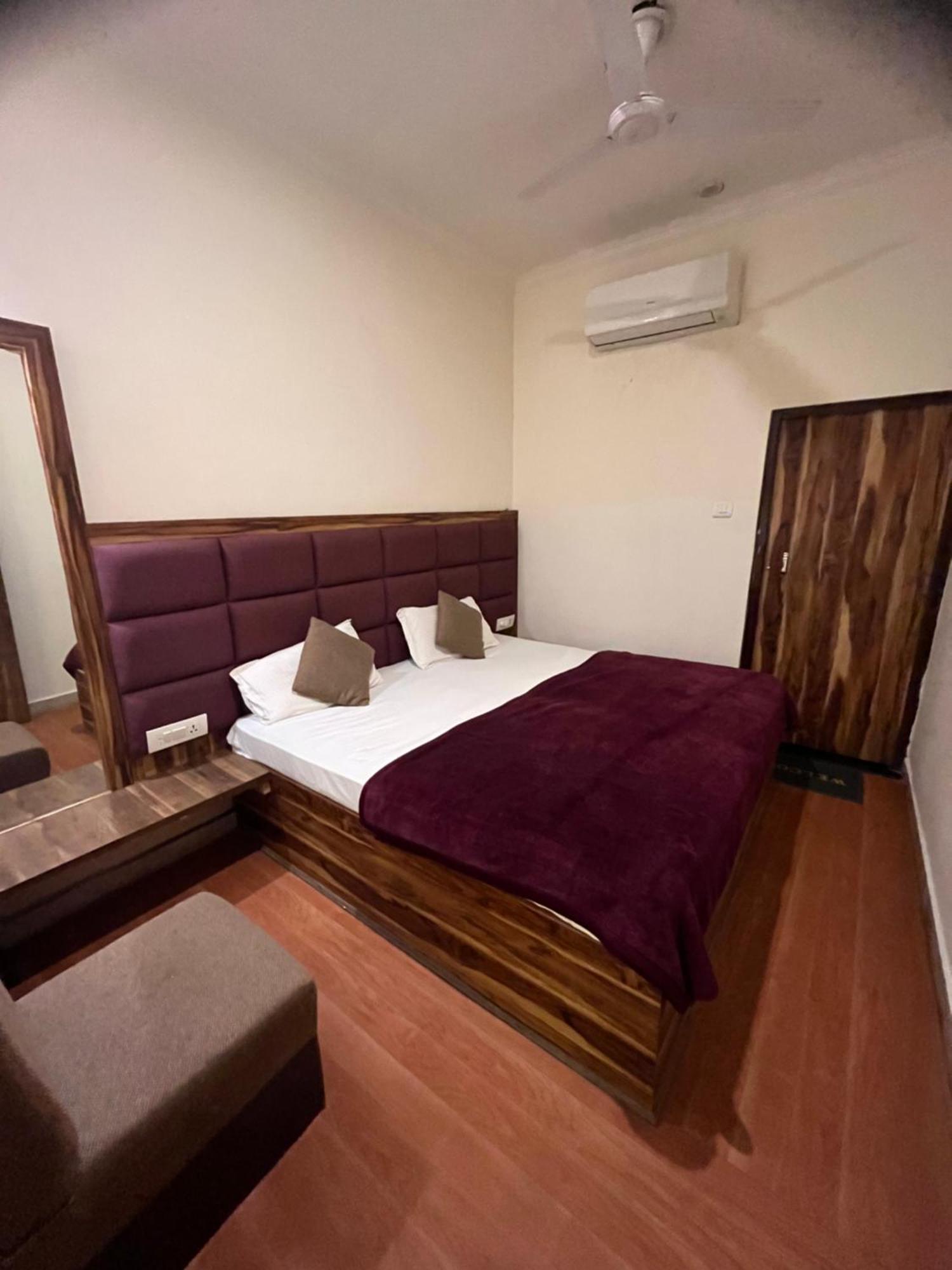 Hot - House Of Travellers Taj View Pansiyon Agra  Dış mekan fotoğraf