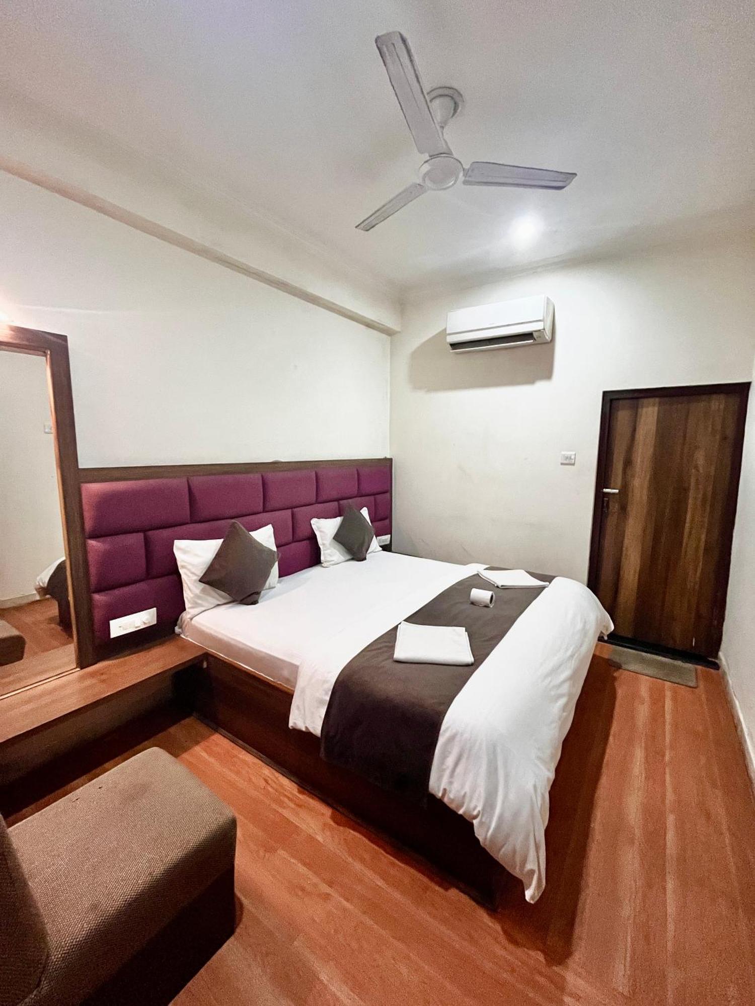 Hot - House Of Travellers Taj View Pansiyon Agra  Dış mekan fotoğraf